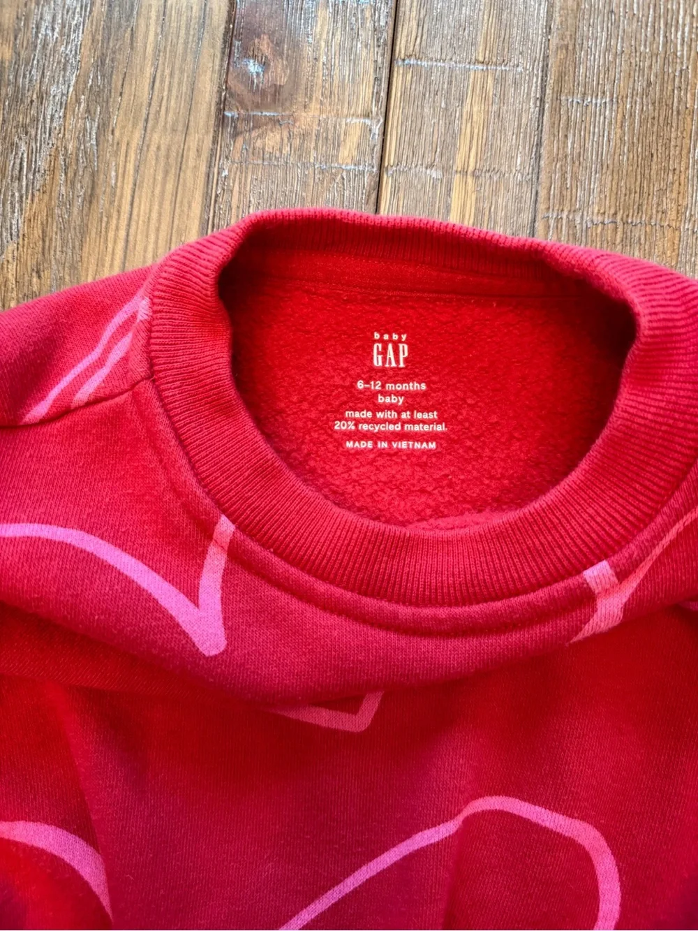 Baby Gap VintageSoft Red Heart Sweatshirt & Sweatpants Set 6–12M